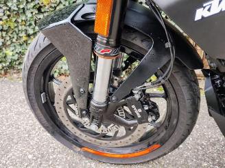KTM 125 Duke ABS picture 6