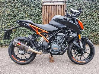 KTM 125 Duke ABS picture 7
