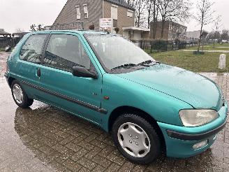 begagnad bil auto Peugeot 106 XR 1.1 NIEUWSTAAT!!!! VASTE PRIJS! 1350 EURO 1996/1