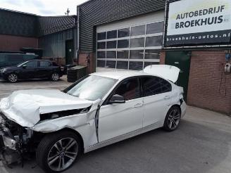 Voiture accidenté BMW 3-serie 3 serie (F30), Sedan, 2011 / 2018 320i 2.0 16V 2018/1