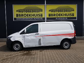 Mercedes Vito 111 CDI Functional Lang picture 2