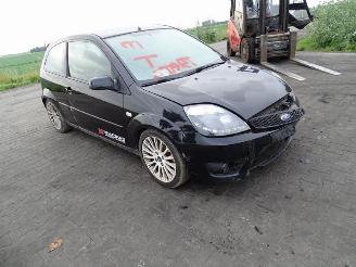 Ford Fiesta ST  2.0 16v picture 4
