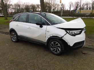 krockskadad bil auto Opel Crossland X 1.2 2017/8