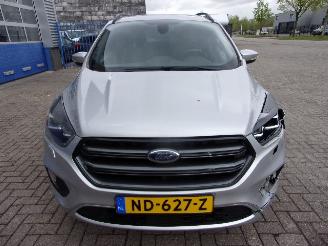 Ford Kuga 1.5 ST-LINE picture 6
