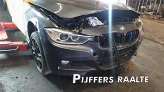damaged passenger cars BMW 3-serie 3 serie (F30), Sedan, 2011 / 2018 Active Hybrid 3 3.0 24V 2013/2