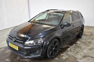 Auto incidentate Volkswagen Golf 1.0 TSI Business Edition Connected 2015/12