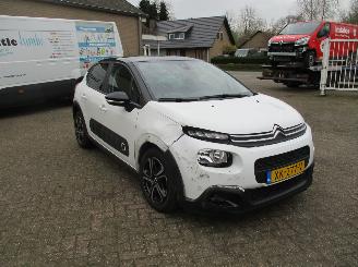 krockskadad bil auto Citroën C3 1.2 PY s&s Feel Ed REST BPM 1300 EURO !!!!! 2019/1