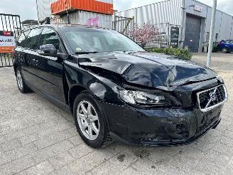 Auto incidentate Volvo V-70 2.0D Limited Edition 2009/5