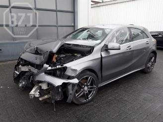 Voiture accidenté Mercedes A-klasse A (W176), Hatchback, 2012 / 2018 1.5 A-180 CDI, A-180d 16V 2016