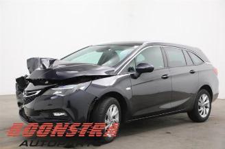Voiture accidenté Opel Astra Astra K Sports Tourer, Combi, 2015 / 2022 1.0 Turbo 12V 2018/2