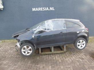 Voiture accidenté Opel Corsa Corsa D, Hatchback, 2006 / 2014 1.2 16V 2013/5