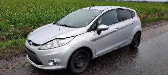 disassembly passenger cars Ford Fiesta TDCI 2012/1