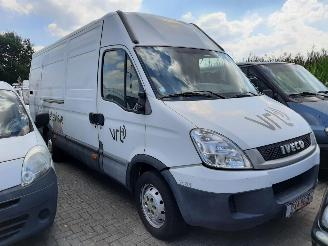 Iveco Daily 3.0 16V picture 1