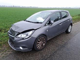 uszkodzony samochody osobowe Opel Corsa E 1.4 16V 2016/1