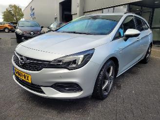 krockskadad bil auto Opel Astra 1.5 CDTI Edition 2019/11