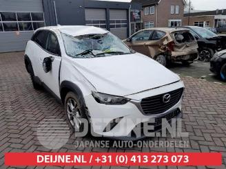 damaged passenger cars Mazda CX-3 CX-3, SUV, 2015 2.0 SkyActiv-G 120 2017/10