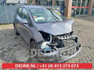 Coche accidentado Hyundai I-10 i10 (B5), Hatchback, 2013 / 2019 1.0 12V 2015