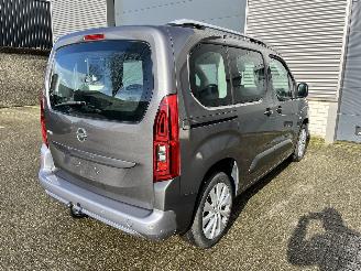 Opel Combo 1.2i 5PERS / NAVI / CRUISE / CAMERA / PDC picture 20