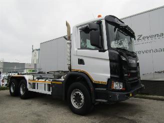 krockskadad bil vrachtwagen Scania G 450 XT 6x4 Haakarm Airco 2019/2