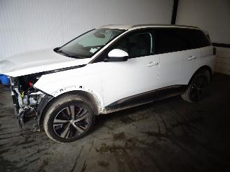 Peugeot 5008 1.2 THP picture 1
