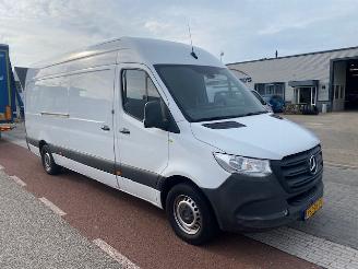 damaged commercial vehicles Mercedes Sprinter 314 CDI 105KW MAXI L3H2 EURO6 2020/10