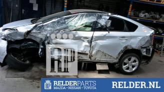 Voiture accidenté Toyota Prius Prius (ZVW3), Hatchback, 2009 / 2016 1.8 16V 2012/9