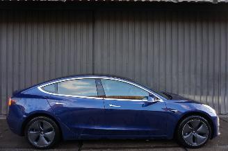škoda osobní automobily Tesla Model 3 60kWh 175kW Standard RWD Plus 2019/8