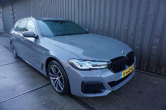 BMW 5-serie 530i 185kW Automaat High Executie Leder picture 3