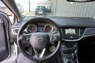Opel Astra 1.6 CDTI 81kW Online Edition picture 12