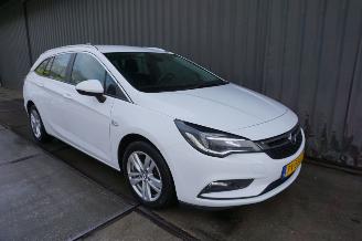 Opel Astra 1.6 CDTI 81kW Online Edition picture 3