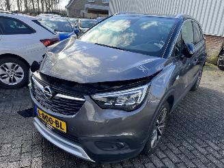 damaged passenger cars Opel Crossland X  1.2 Turbo Automaat  ( Panorama dak )  21400 KM 2019/4