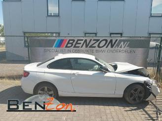 krockskadad bil auto BMW 2-serie 2 serie (F22), Coupe, 2013 / 2021 218i 1.5 TwinPower Turbo 12V 2016/9