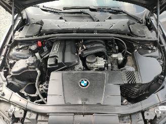 BMW 3-serie E90 318i Grijs A22 Onderdelen N46B20B Motor picture 13