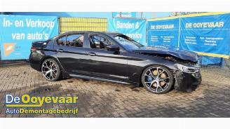 damaged commercial vehicles BMW M5 M5 (G30), Sedan, 2017 M550i xDrive 4.4 V8 32V TwinPower Turbo 2018/6