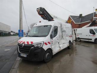 Unfallwagen Renault Master HOOGTEWERKER 2022/2