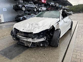 uszkodzony samochody osobowe Mercedes AMG C 63 Coupe 2013/6