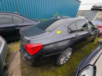 uszkodzony samochody osobowe BMW 7-serie 7 serie (F01/02/03/04), Sedan, 2008 / 2015 740d 24V 2011/5