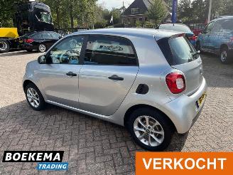 Smart Forfour 1.0 Automaat Business Solution Cruise Clima Orig NL+NAP picture 4