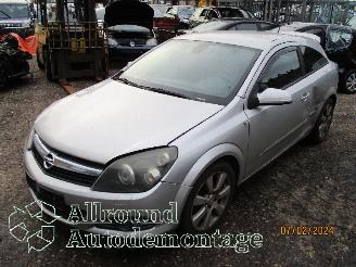 Schadeauto Opel Astra Astra H GTC (L08) Hatchback 3-drs 1.4 16V Twinport (Z14XEP(Euro 4)) [6=
6kW]  (03-2005/10-2010) 2008/11