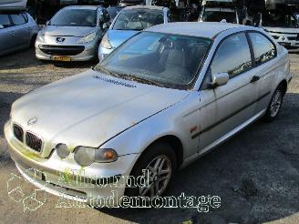 Salvage car BMW 3-serie 3 serie Compact (E46/5) Hatchback 316ti 16V (N42-B18A) [85kW]  (06-200=
1/02-2005) 2002/1