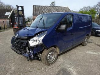 uszkodzony samochody osobowe Renault Trafic Trafic (1FL/2FL/3FL/4FL), Van, 2014 1.6 dCi Twin Turbo 2017/2