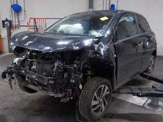 Voiture accidenté Peugeot 108 108 Hatchback 1.0 12V (1KRFE) [50kW]  (05-2014/...) 2014/12