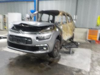 Auto incidentate Citroën C4 C4 Grand Picasso (3A) MPV 1.2 12V PureTech 130 (EB2DTS(HNY)) [96kW]  (=
04-2014/03-2018) 2017/3