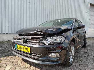 skadebil auto Volkswagen Polo Polo VI (AW1) Hatchback 5-drs 1.0 TSI 12V (DLAC) [70kW]  (06-2017/...)= 2021/3