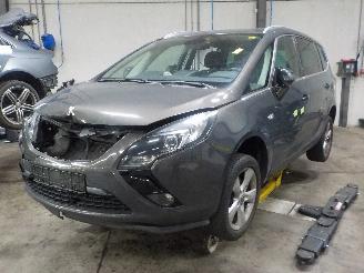 demontáž osobní automobily Opel Zafira Zafira Tourer (P12) MPV 1.4 Turbo 16V EcoFLEX (A14NET(Euro 5)) [103kW]=
  (10-2011/05-2016) 2013/0