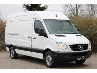 damaged commercial vehicles Mercedes Sprinter 313 CDI 130 pk Automaat L2H2 Airco Cruise Control, Trekhaak, 2-Zits 2013/10