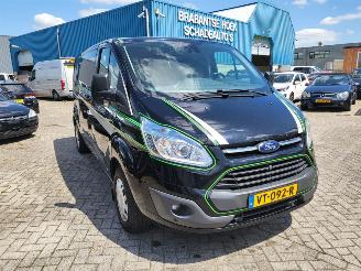 dommages fourgonnettes/vécules utilitaires Ford Transit Custom TRANSIT CUSTOM  2.2 TDCI 92KW LANG full option 2016/2