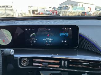 Mercedes EQC 400 4Matic 300kw AMG picture 17