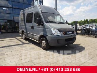 Auto incidentate Iveco Daily New Daily IV, Van, 2006 / 2011 35C14V, C14V/P, S14C, S14C/P, S14V, S14V/P 2010/8