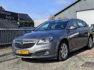 damaged commercial vehicles Opel Insignia SPORTS TOURER 1.6 CDTI 2015/12